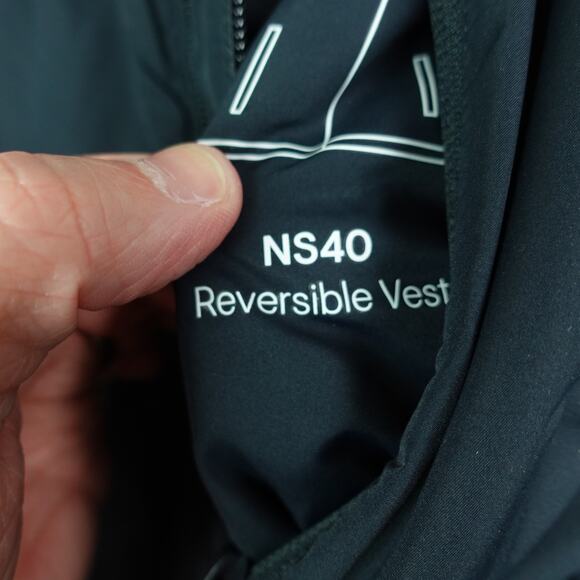 Tropicfeel Waterproof Vest Men SZ XL NS40 Reversible Insulated Outdoors Gorpcore - Picture 11 of 15